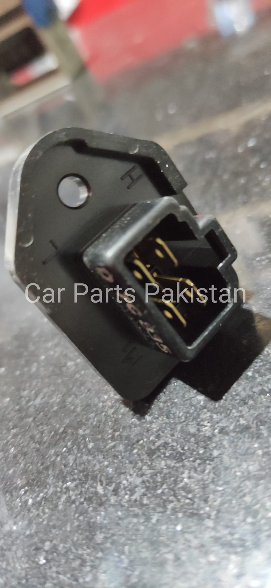 Suzuki Cultus blower motor speed controller