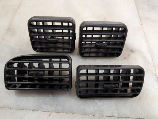 Suzuki Alto VXR-1000CC AC grills
