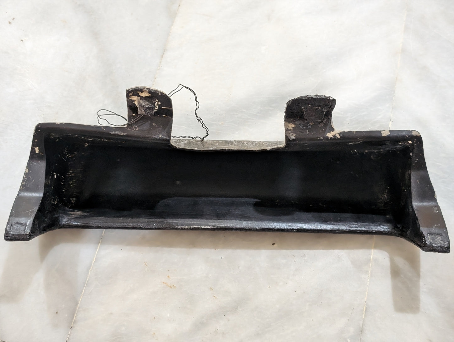 Suzuki Khyber dashboard tray