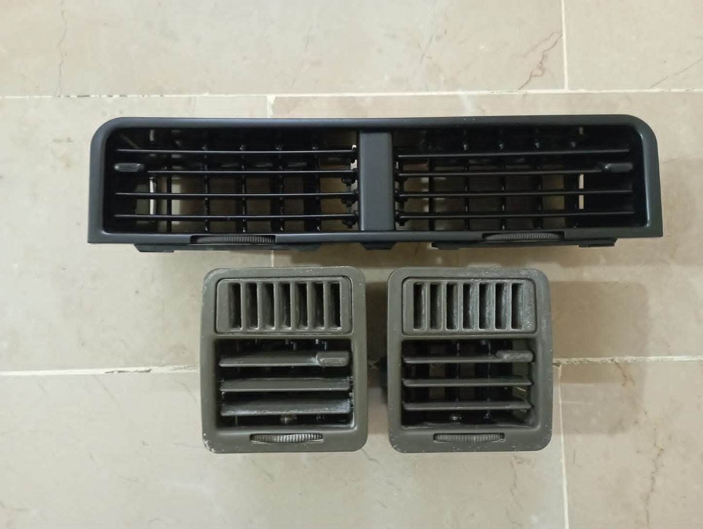 Suzuki Khyber AC grills