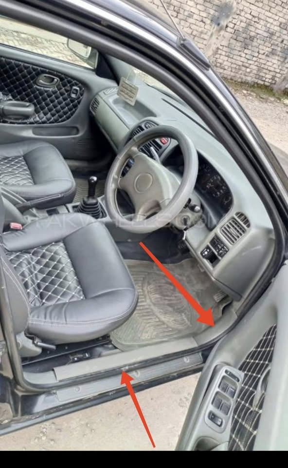 Suzuki Baleno Panel corner