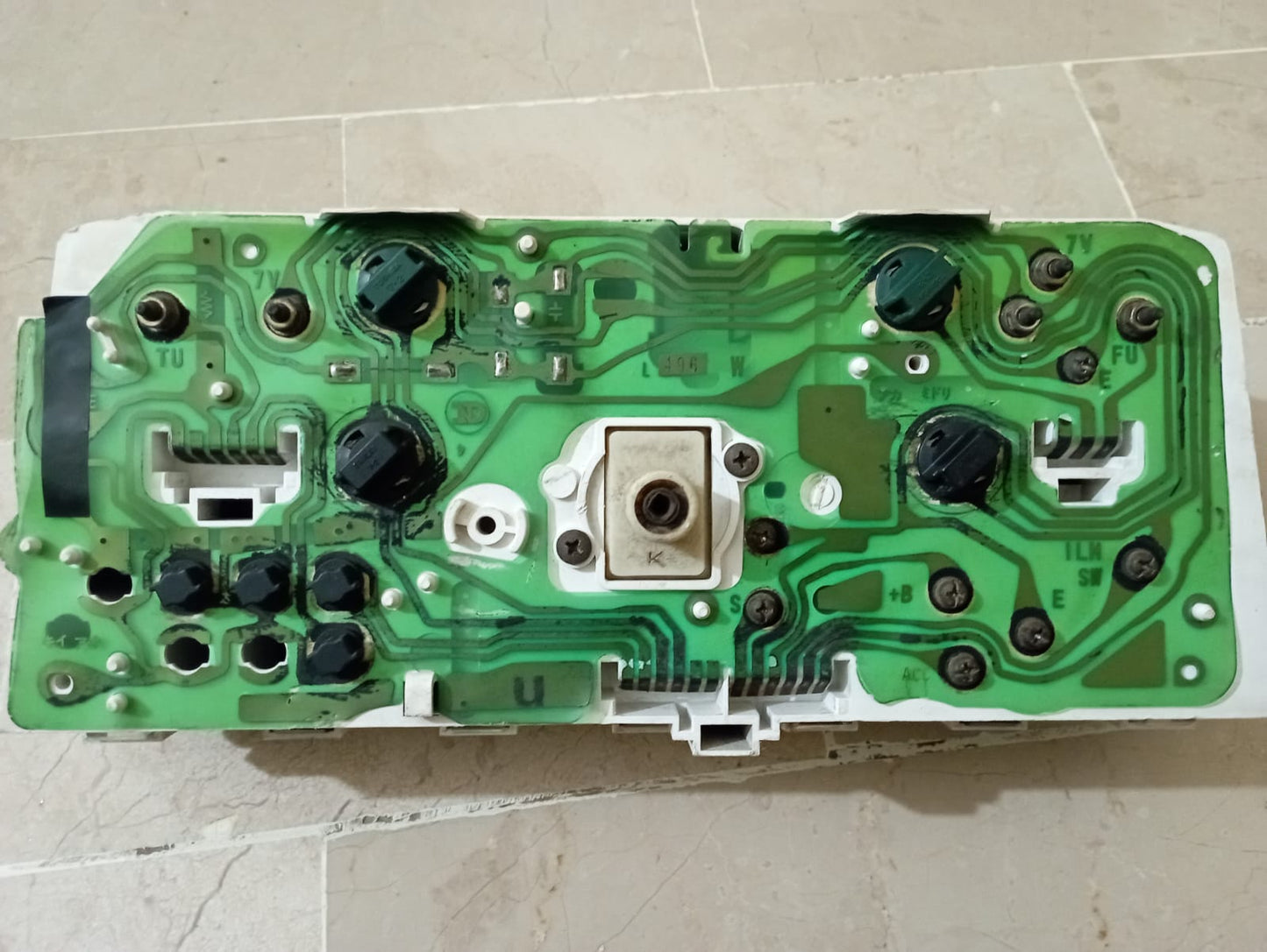 Suzuki Khyber speedometer