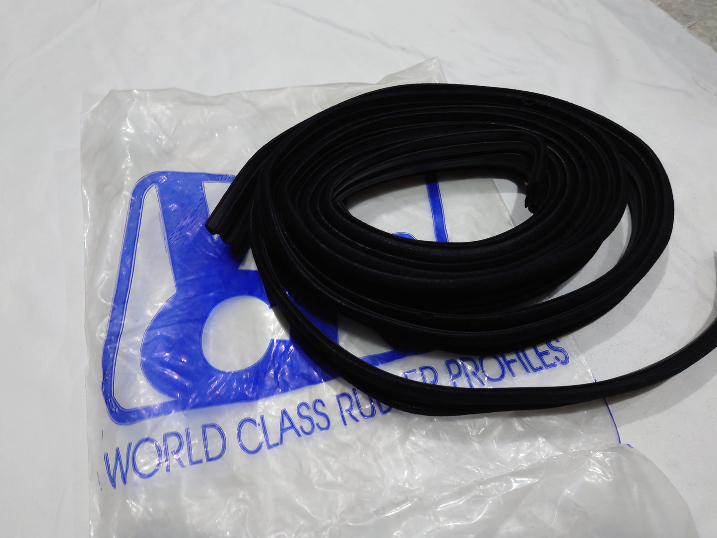 Suzuki Mehran door channel