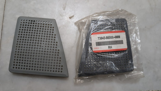 Suzuki Khyber Dashboard speaker grill