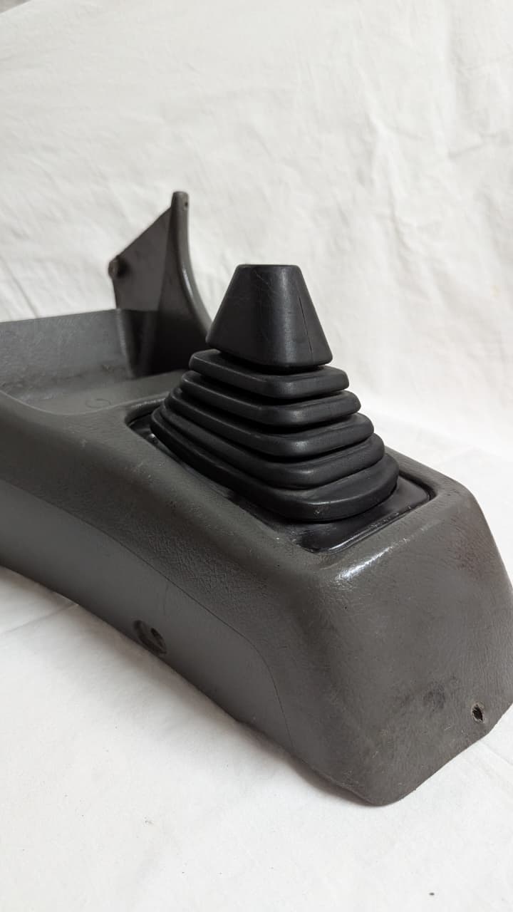 Suzuki Cultus gear console