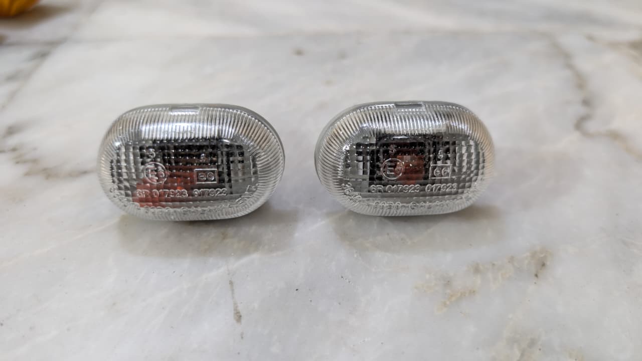 Suzuki Cultus Fender lights
