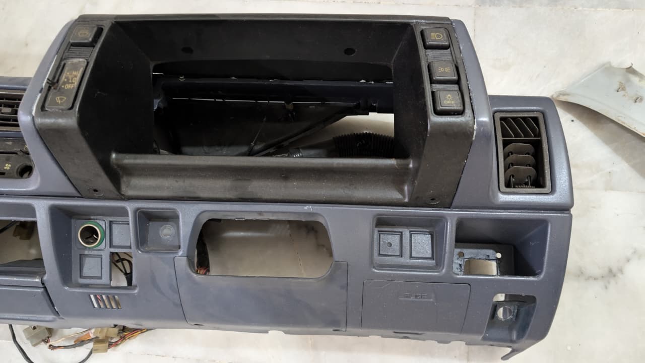 Suzuki Khyber Swift dashboard