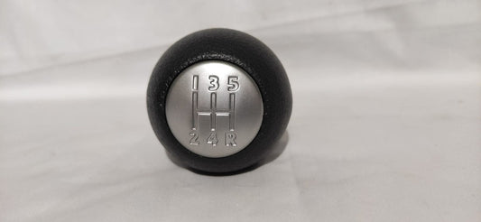 Suzuki Swift gear knob