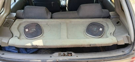 Suzuki Cultus parcel tray bracket