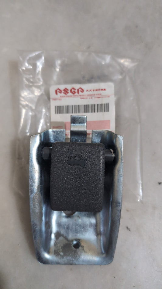 Suzuki Cultus bonnet opener